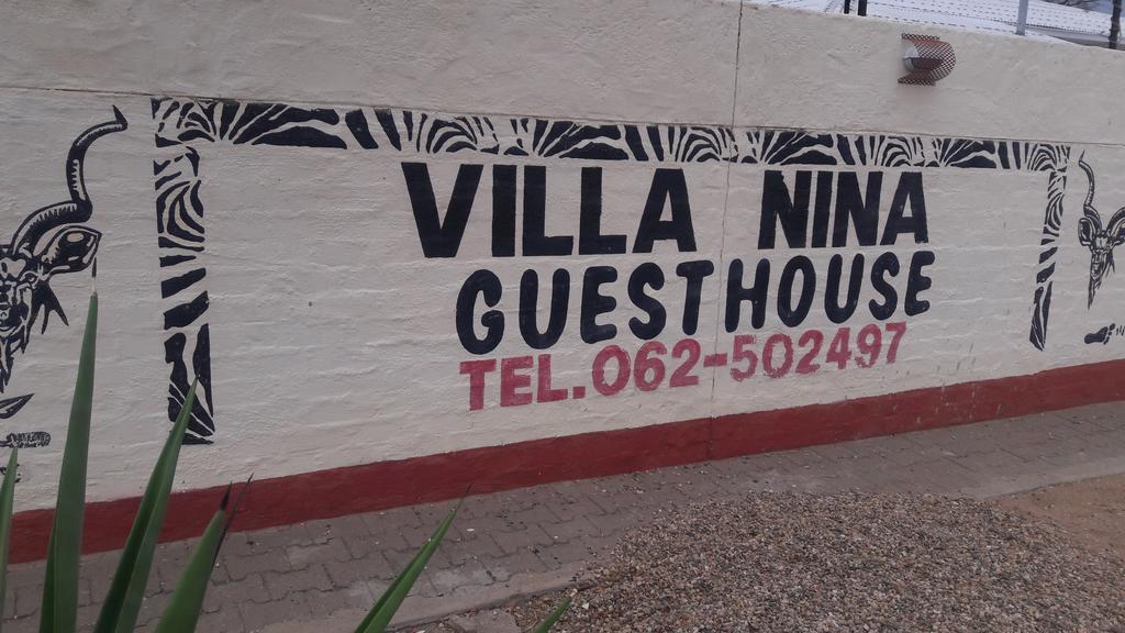 Guesthouse Villa Nina 오카한자 외부 사진