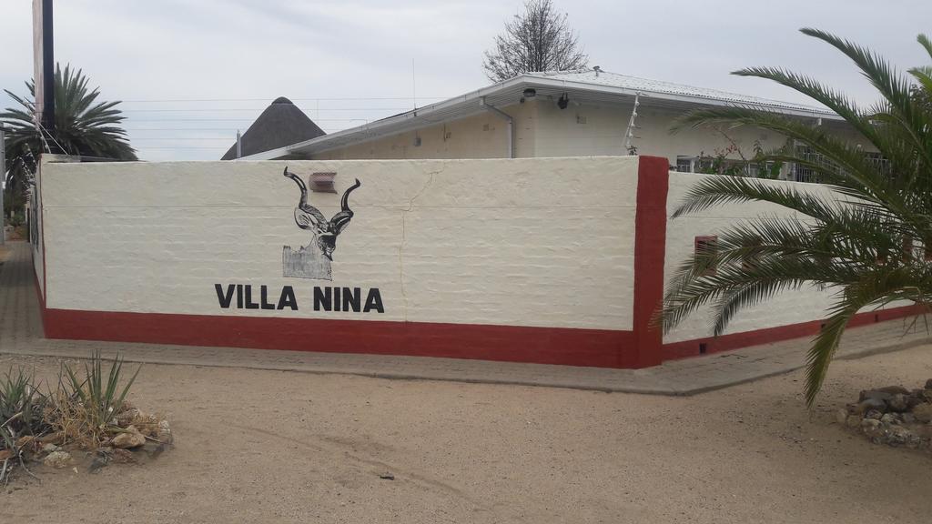 Guesthouse Villa Nina 오카한자 외부 사진