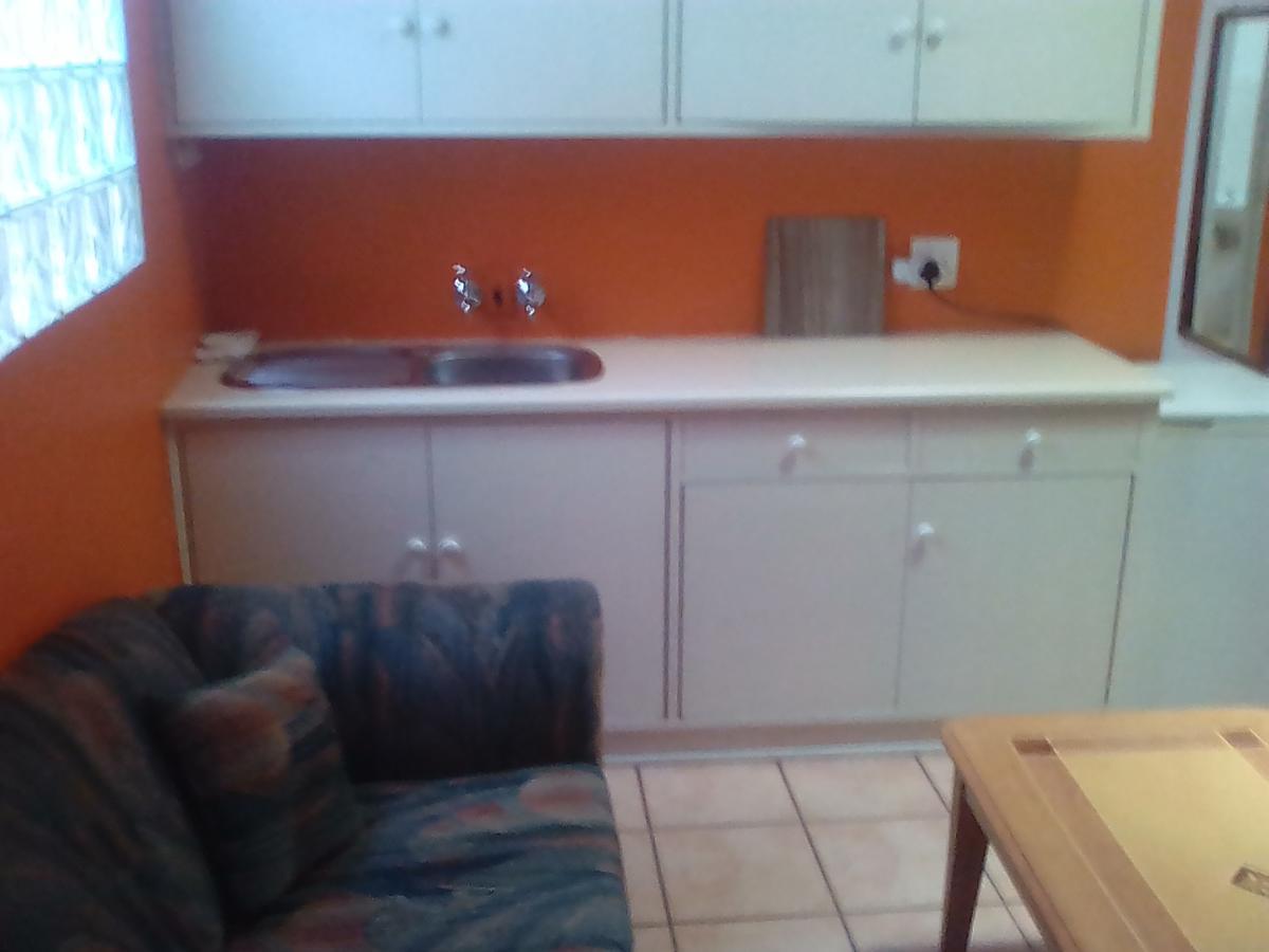 Guesthouse Villa Nina 오카한자 외부 사진